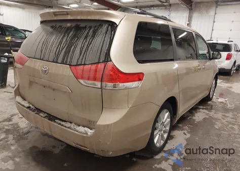 2011 Toyota Sienna Xle из США, поврежденный, VIN 5TDDK3DC9BS021589